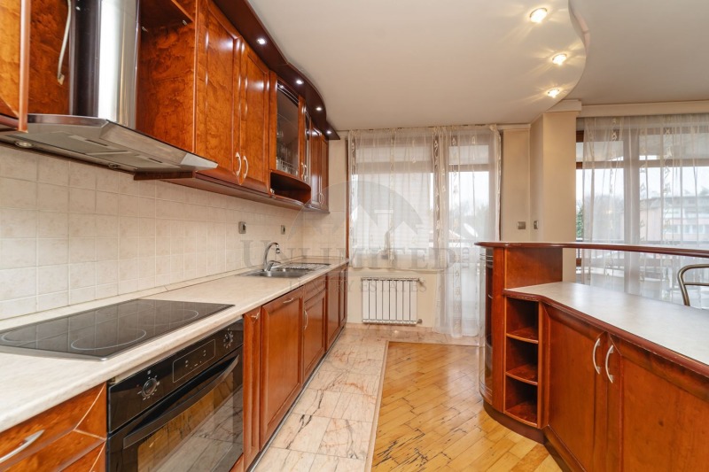 Продава 4-СТАЕН, гр. София, Лозенец, снимка 13 - Апартаменти - 52660598