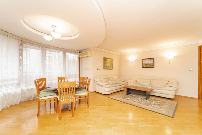 Продава 4-СТАЕН, гр. София, Лозенец