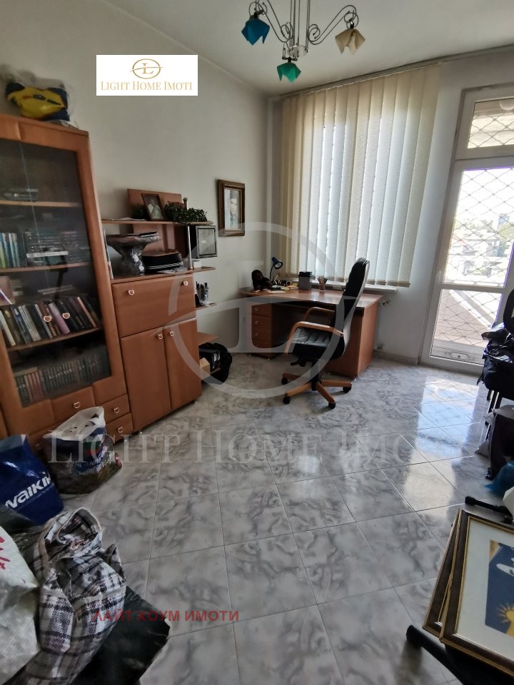 Till salu  3+ sovrum Plovdiv , Centar , 193 kvm | 28999473 - bild [9]