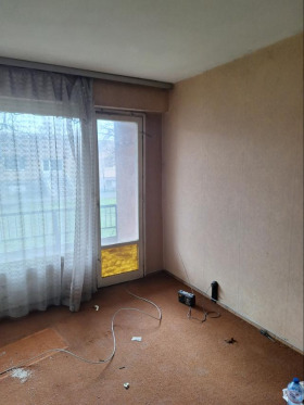 1 sypialnia Iztok, Pernik