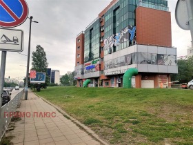 Продажба на офиси в град София - изображение 3 