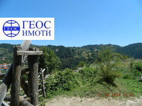 Terra Momtchilovci, região Smolyan 2