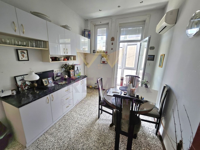 Till salu  2 sovrum Sofia , Centar , 103 kvm | 33191558 - bild [9]