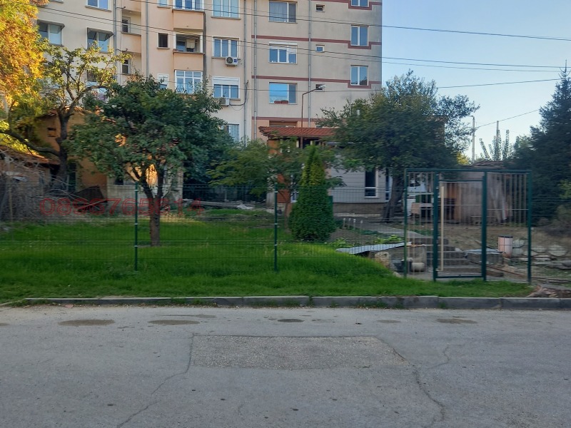 Продава КЪЩА, гр. Плевен, Широк център, снимка 4 - Къщи - 52780418