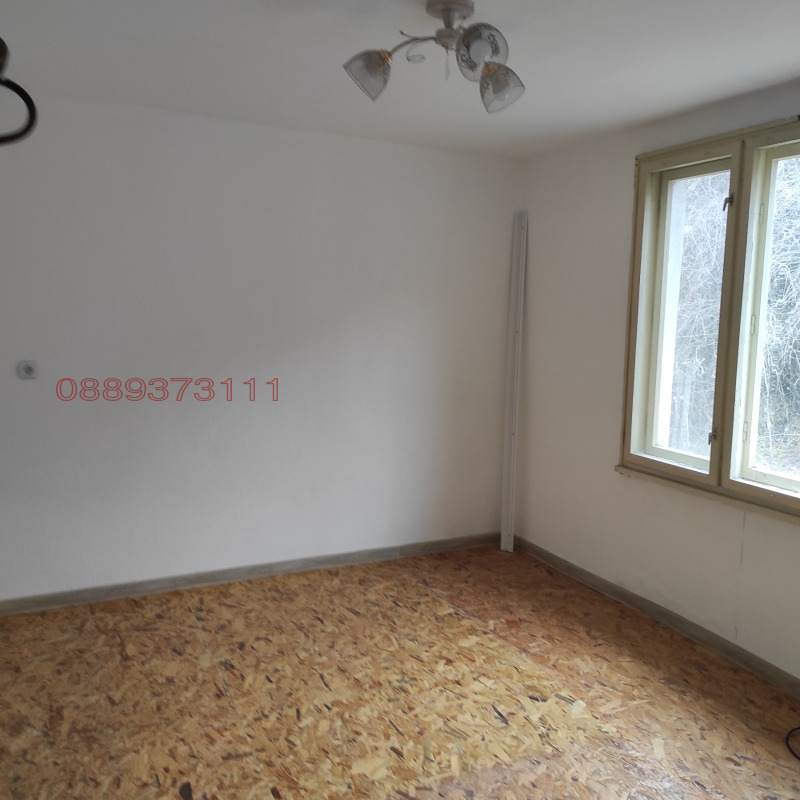 Продава КЪЩА, гр. Никопол, област Плевен, снимка 16 - Къщи - 53130362