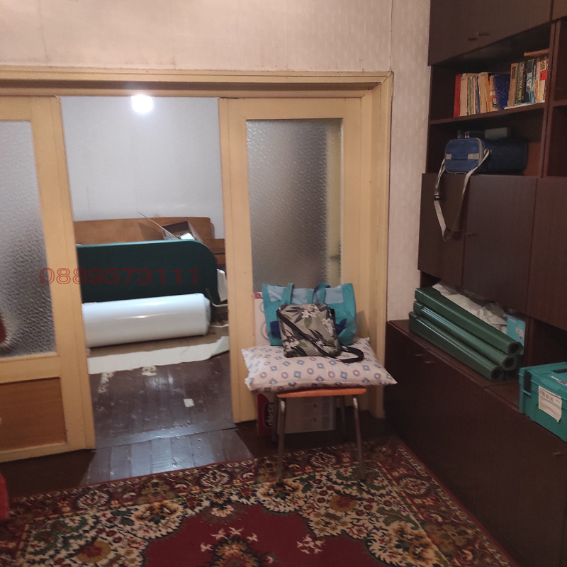 Продава КЪЩА, гр. Никопол, област Плевен, снимка 15 - Къщи - 53130362