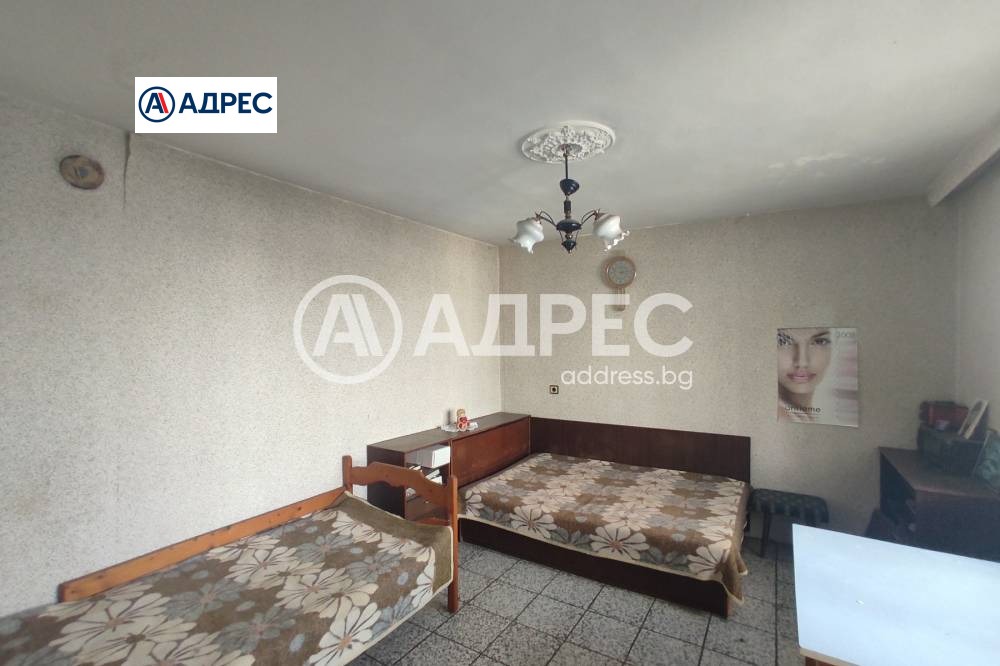 Продава МНОГОСТАЕН, гр. Разград, Център, снимка 7 - Апартаменти - 54786706