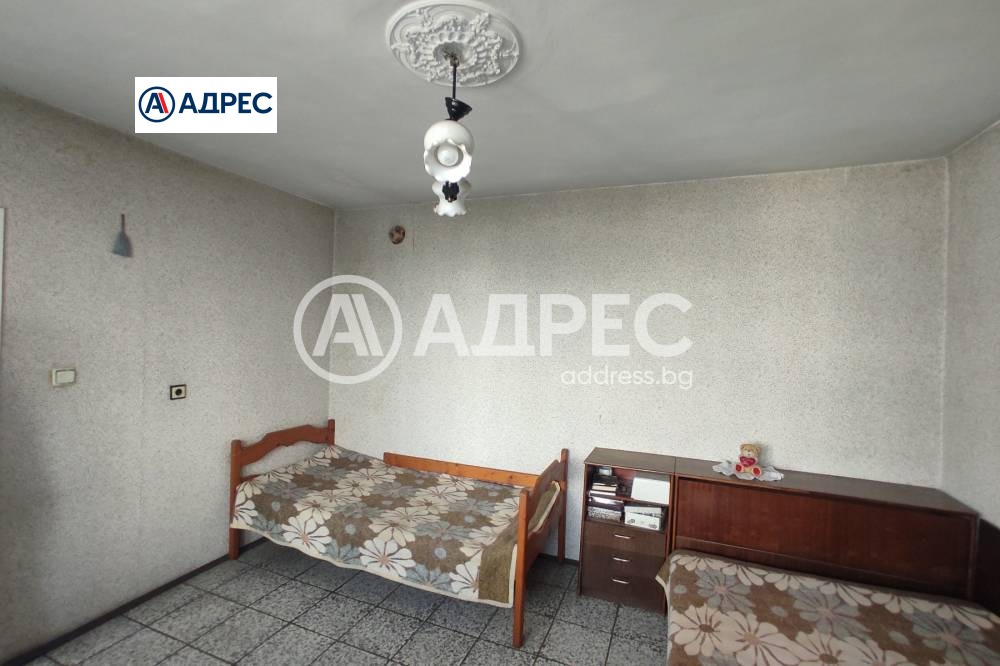 Продава МНОГОСТАЕН, гр. Разград, Център, снимка 6 - Апартаменти - 54786706