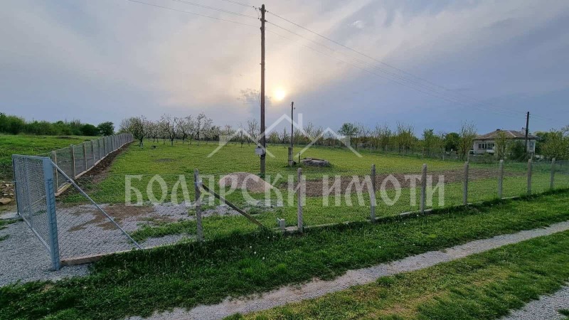 Продава ПАРЦЕЛ в област Велико Търново, с. Мерданя - 1360 кв.м / 30 700 € » 60 043.98 лв., БОЛЯРСКИ ИМОТИ