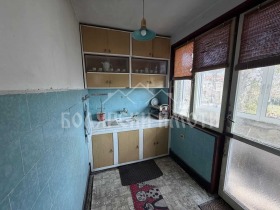 ������� ���� | Imot.bg � ����� ������ 12