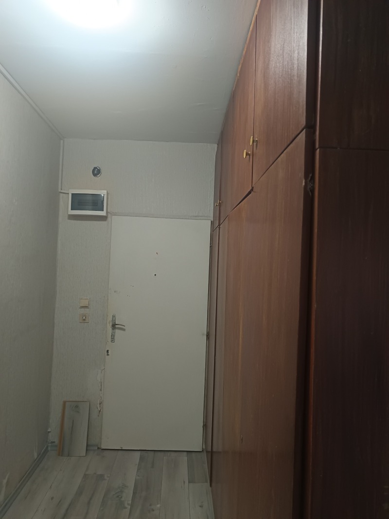 Zu verkaufen  1 Schlafzimmer Sofia , Obelja 2 , 62 qm | 92543794