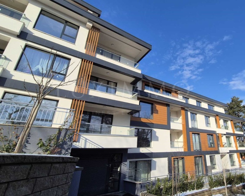 In vendita  2 camere da letto Sofia , Boiana , 138 mq | 95494508