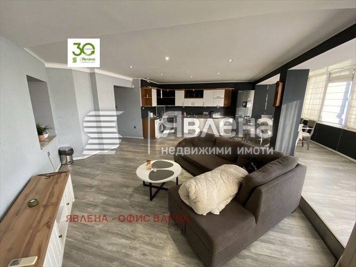 Satılık  2 yatak odası Varna , Konfuto , 150 metrekare | 11337442 - görüntü [2]