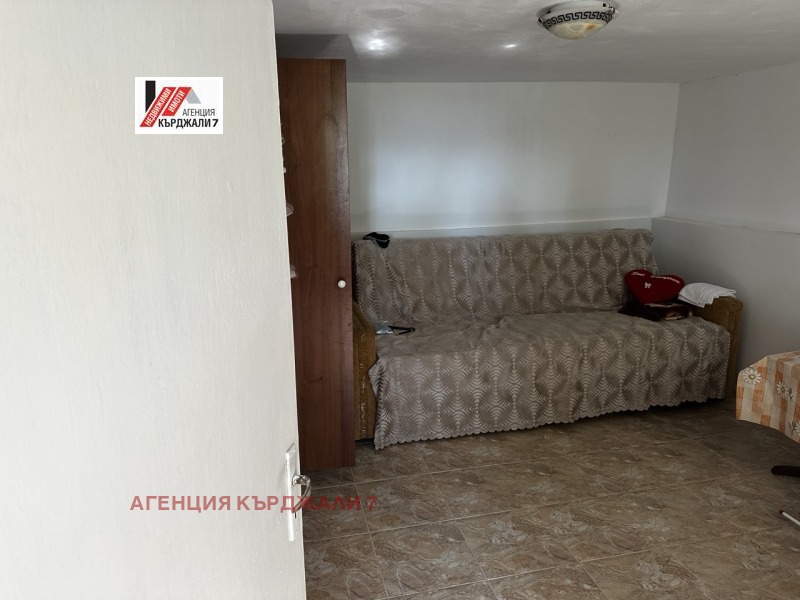 Продава  Къща област Кърджали , с. Петлино , 94 кв.м | 91352676 - изображение [7]