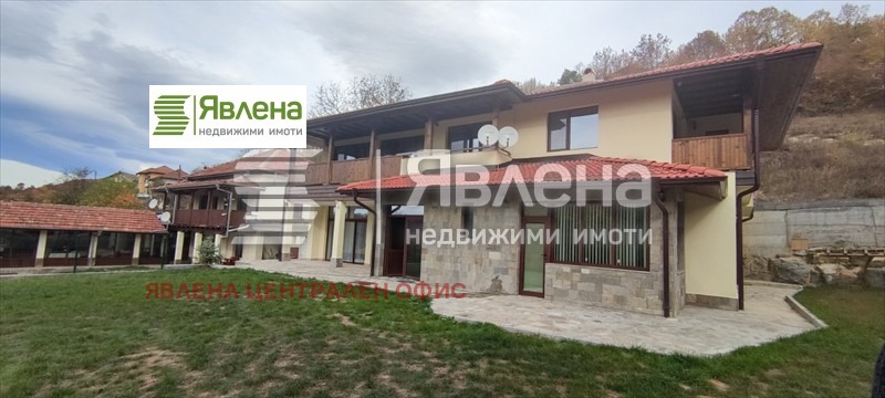 На продаж  Будинок область Ловеч , Голям извор , 330 кв.м | 97447652
