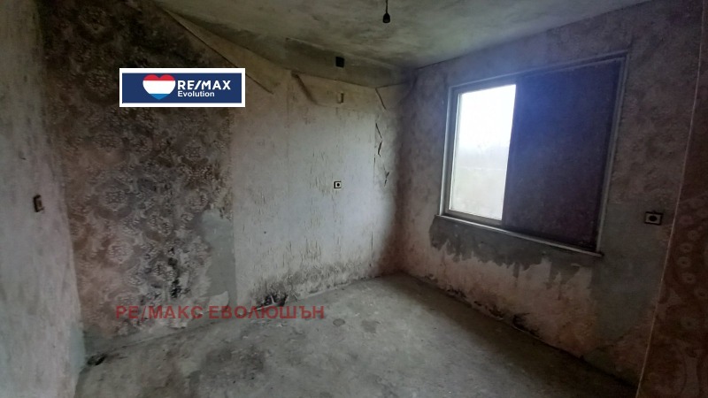 Продава КЪЩА, с. Дряновец, област Разград, снимка 13 - Къщи - 53409529