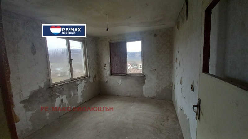 Продава КЪЩА, с. Дряновец, област Разград, снимка 15 - Къщи - 53409529