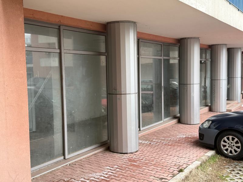 Продава МАГАЗИН в област Благоевград, гр. Гоце Делчев - 177 кв.м / 186 900 € » 365 544.63 лв., ПИРИН ИМОТИ