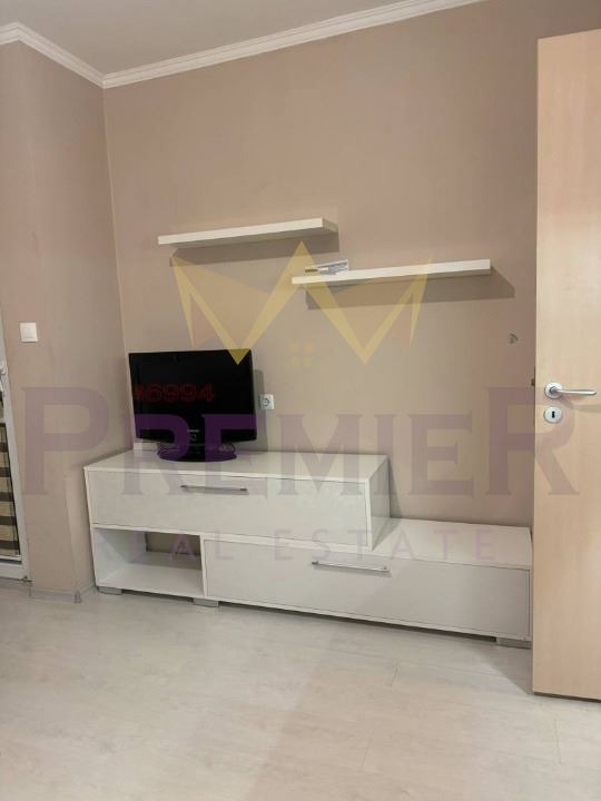 На продаж  1 спальня Бургас , Изгрев , 50 кв.м | 72230839