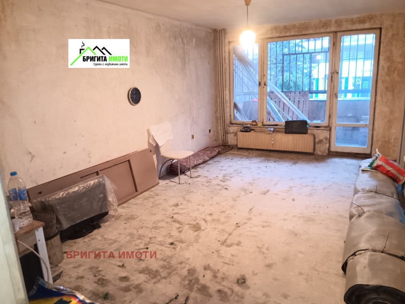 Продава 3-СТАЕН, гр. София, Гео Милев