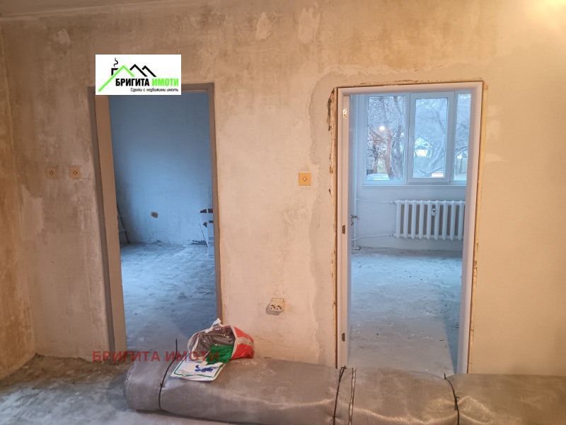 Продава 3-СТАЕН, гр. София, Гео Милев, снимка 3 - Апартаменти - 51585009