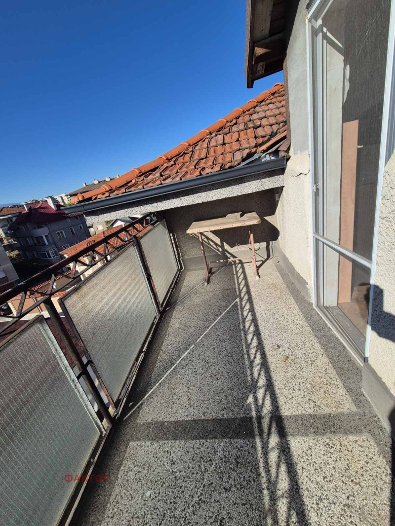 Na sprzedaż  Piętro domu Plowdiw , Izgrew , 145 mkw | 91817249 - obraz [15]