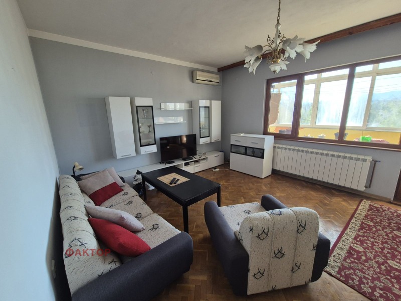 Na sprzedaż  Piętro domu Plowdiw , Izgrew , 145 mkw | 91817249