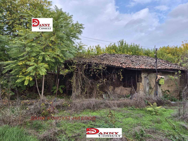 Продава КЪЩА, с. Първомайци, област Велико Търново, снимка 15 - Къщи - 52523846