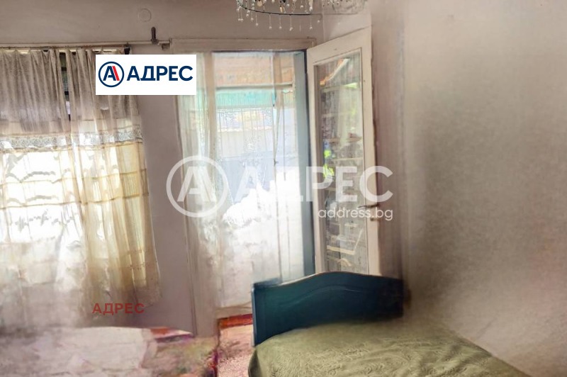 Продава КЪЩА, гр. Варна, Зимно кино Тракия, снимка 4 - Къщи - 53338688