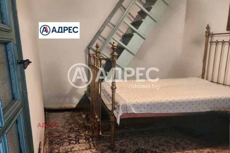 Продава КЪЩА, гр. Варна, Зимно кино Тракия, снимка 3 - Къщи - 53338688