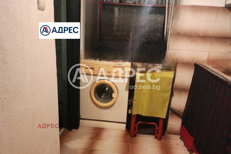 Продава КЪЩА, гр. Варна, Зимно кино Тракия, снимка 2 - Къщи - 53338688