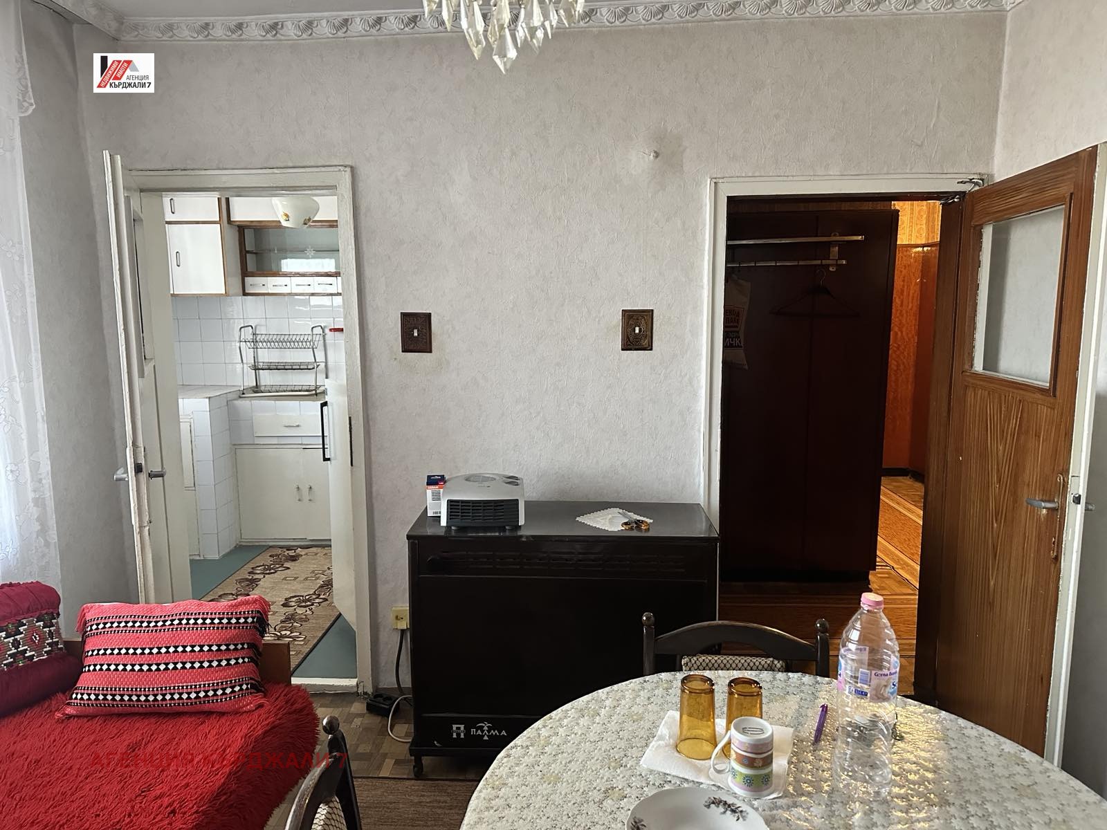 Продава МНОГОСТАЕН, гр. Кърджали, Байкал, снимка 8 - Апартаменти - 53993681