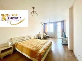 1 dormitor Galata, Varna 6