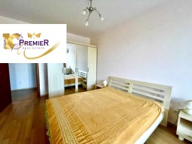 1 chambre Galata, Varna 1