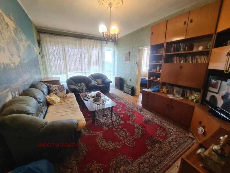 En venta  2 dormitorios Jaskovo , Kuba , 97 metros cuadrados | 76596692 - imagen [2]
