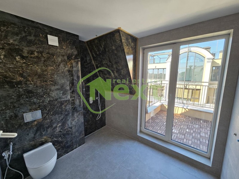 Na prodej  2 ložnice Sofia , Centar , 132 m2 | 65524320 - obraz [9]