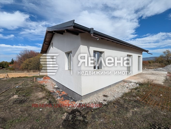 Продава КЪЩА, с. Хераково, област София област, снимка 5 - Къщи - 53624457