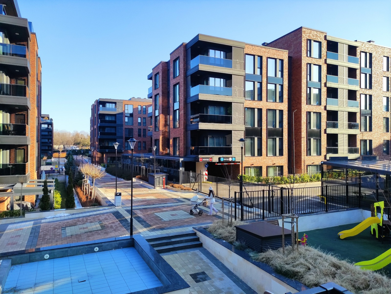 Продава 4-СТАЕН, гр. София, Витоша, снимка 17 - Апартаменти - 54324788