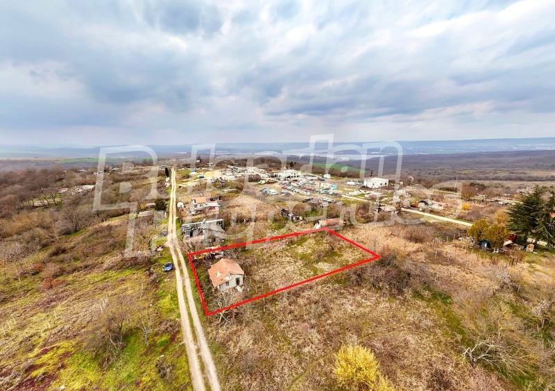 Продава КЪЩА в град Варна, с. Звездица - 35 кв.м / 26 500 € » 51 829.50 лв., БЪЛГЕРИАН ПРОПЕРТИС ВАРНА