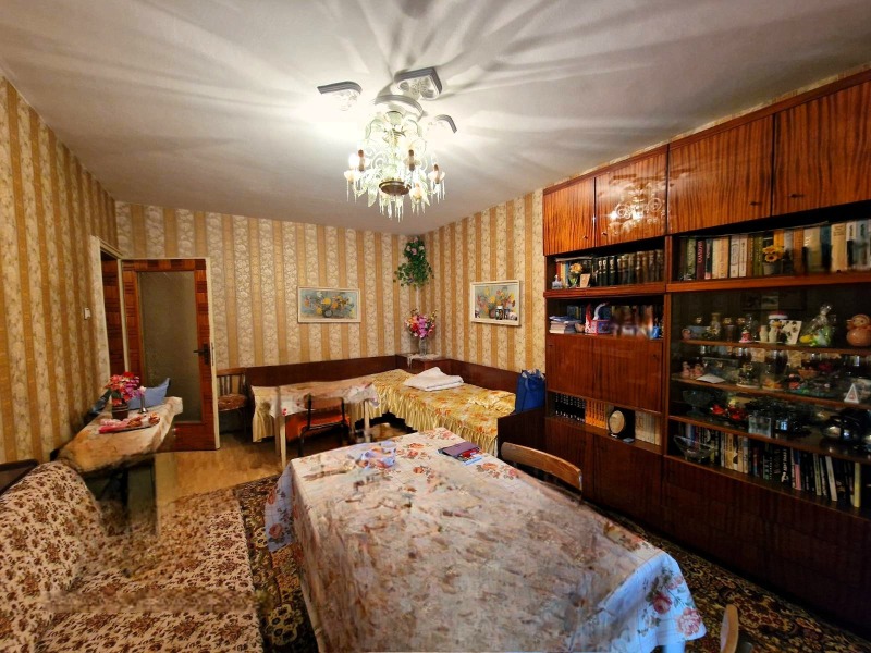 Продава 3-СТАЕН, гр. Пловдив, Христо Смирненски, снимка 3 - Апартаменти - 52133981