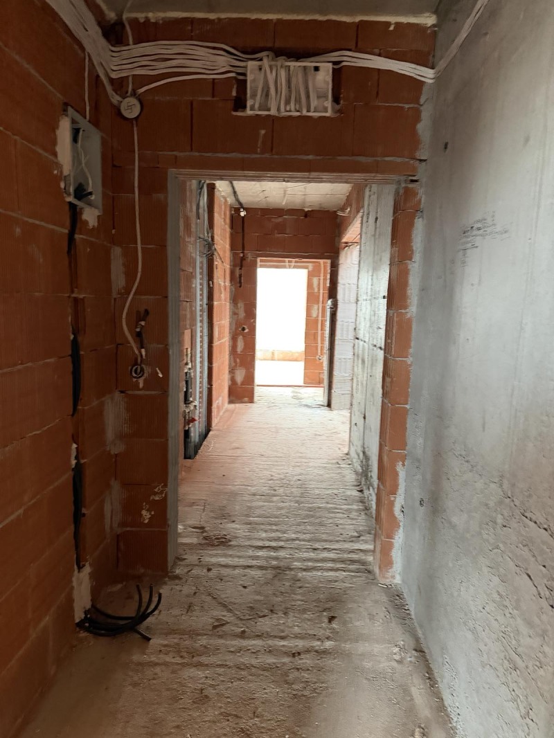 Продава 4-СТАЕН, гр. София, Горна баня, снимка 2 - Апартаменти - 53096685