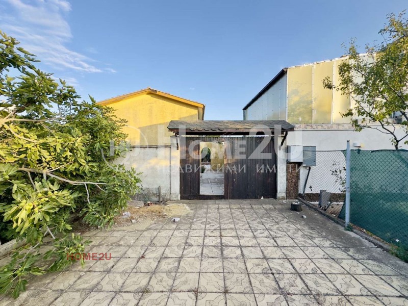 Продава КЪЩА, гр. Балчик, област Добрич