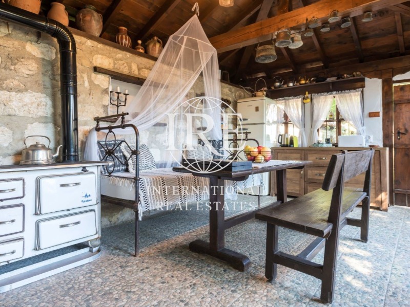 Продава КЪЩА, с. Пчелник, област Варна, снимка 5 - Къщи - 53310701