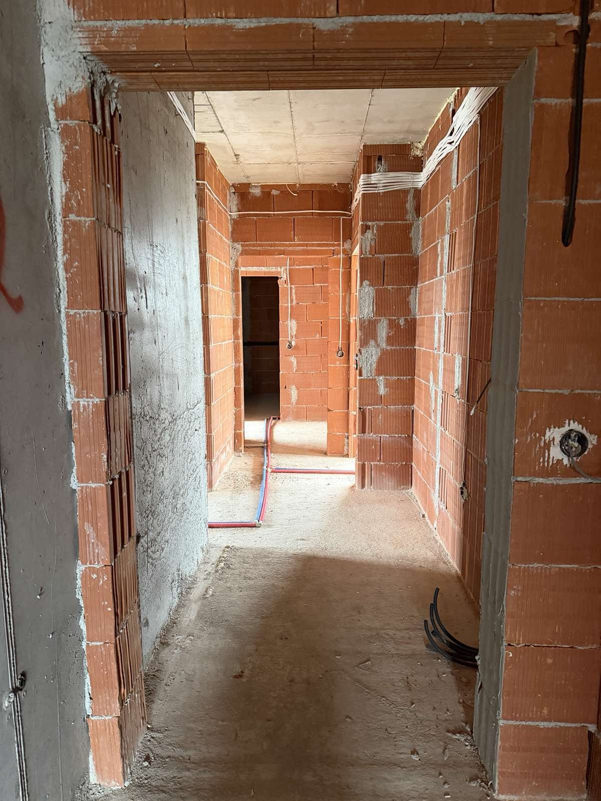 Продава 4-СТАЕН, гр. София, Горна баня, снимка 2 - Апартаменти - 53096685