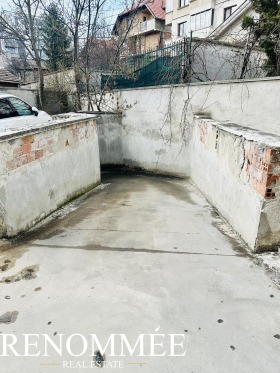 Garage Reduta, Sofia 2