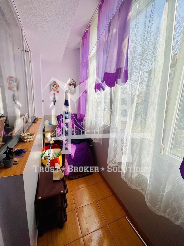 Продава 3-СТАЕН, гр. София, Яворов, снимка 3 - Aпартаменти - 49190284