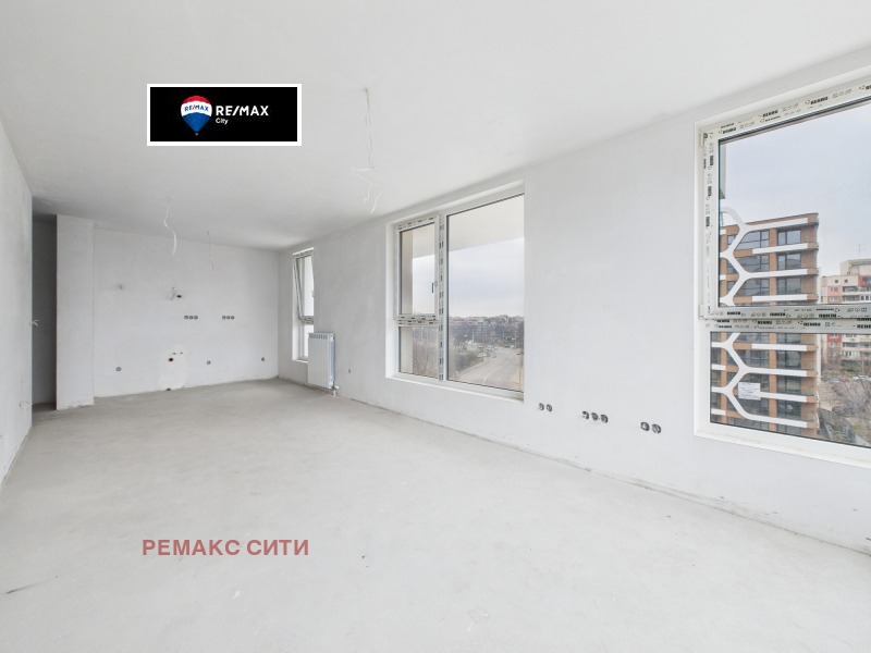 Продава 3-СТАЕН, гр. София, Център, снимка 2 - Апартаменти - 52688603