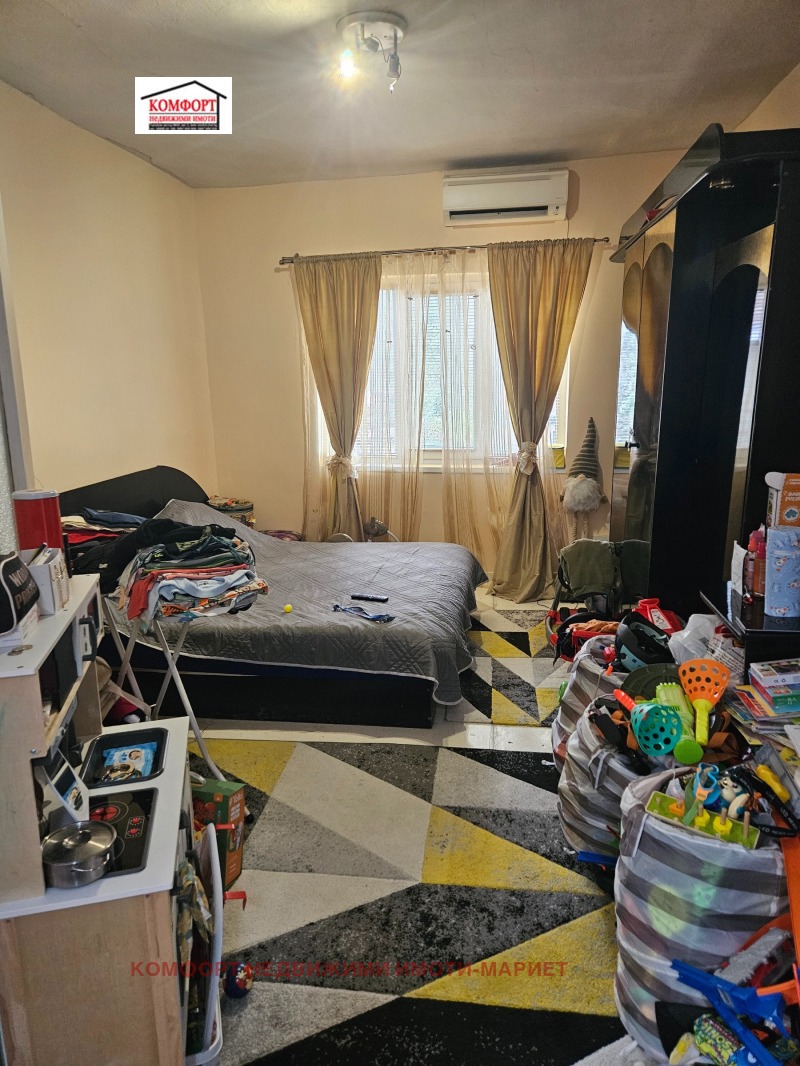 Продава  Етаж от къща град Плевен , Мара Денчева , 100 кв.м | 53210098 - изображение [8]