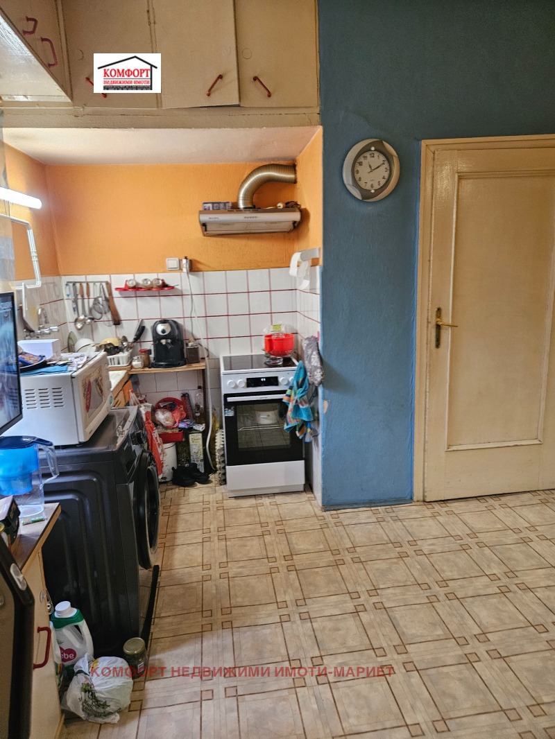 Продава  Етаж от къща град Плевен , Мара Денчева , 100 кв.м | 53210098 - изображение [2]