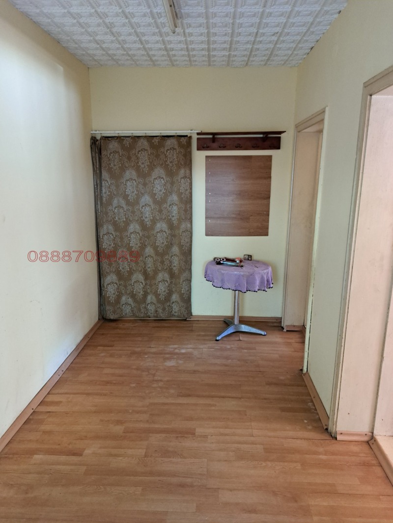 Продава КЪЩА, с. Лозица, област Плевен, снимка 6 - Къщи - 52780260